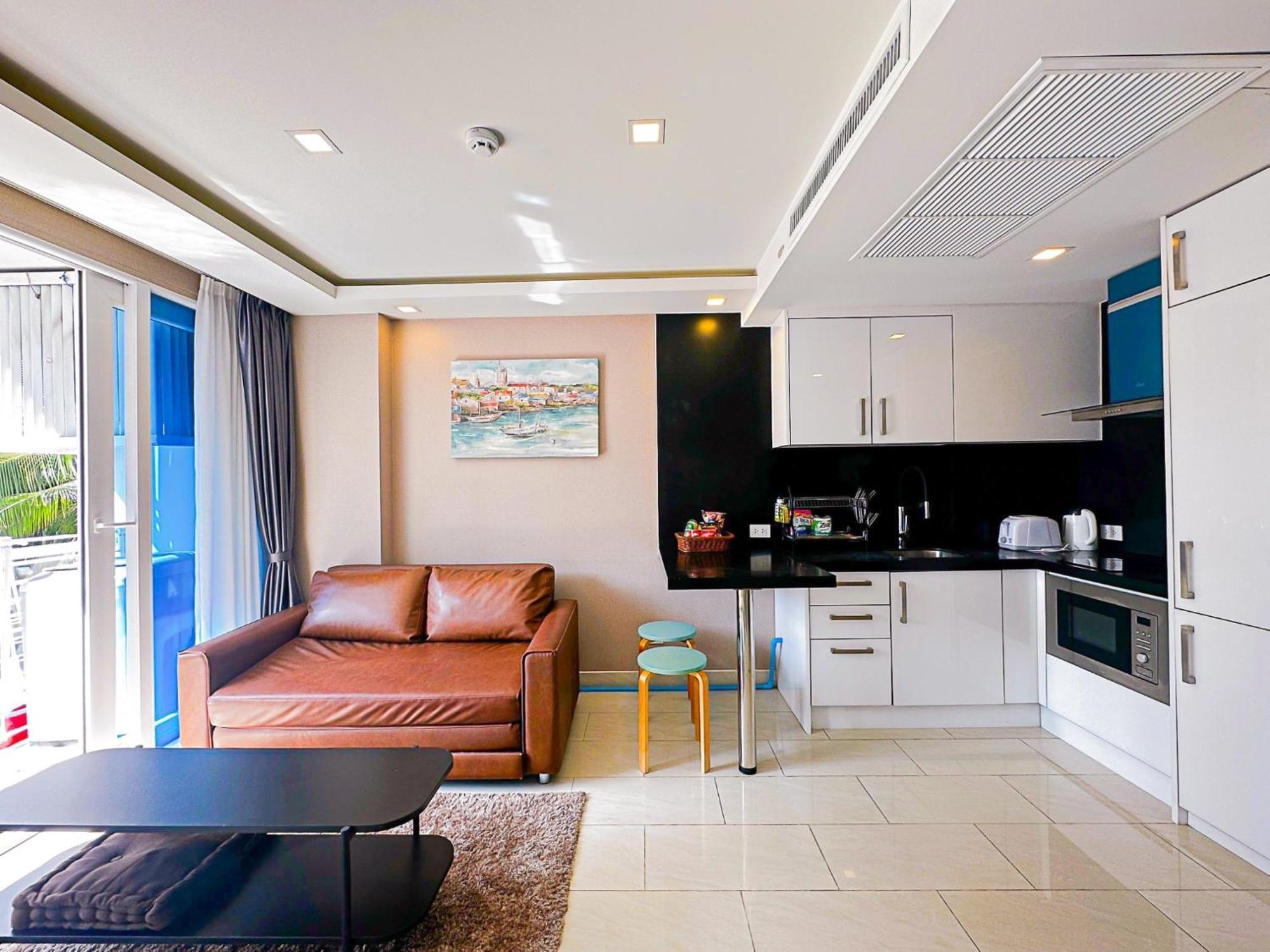 פאטאיה Grand Avenue Suites X Monthstayz Thailand מראה חיצוני תמונה