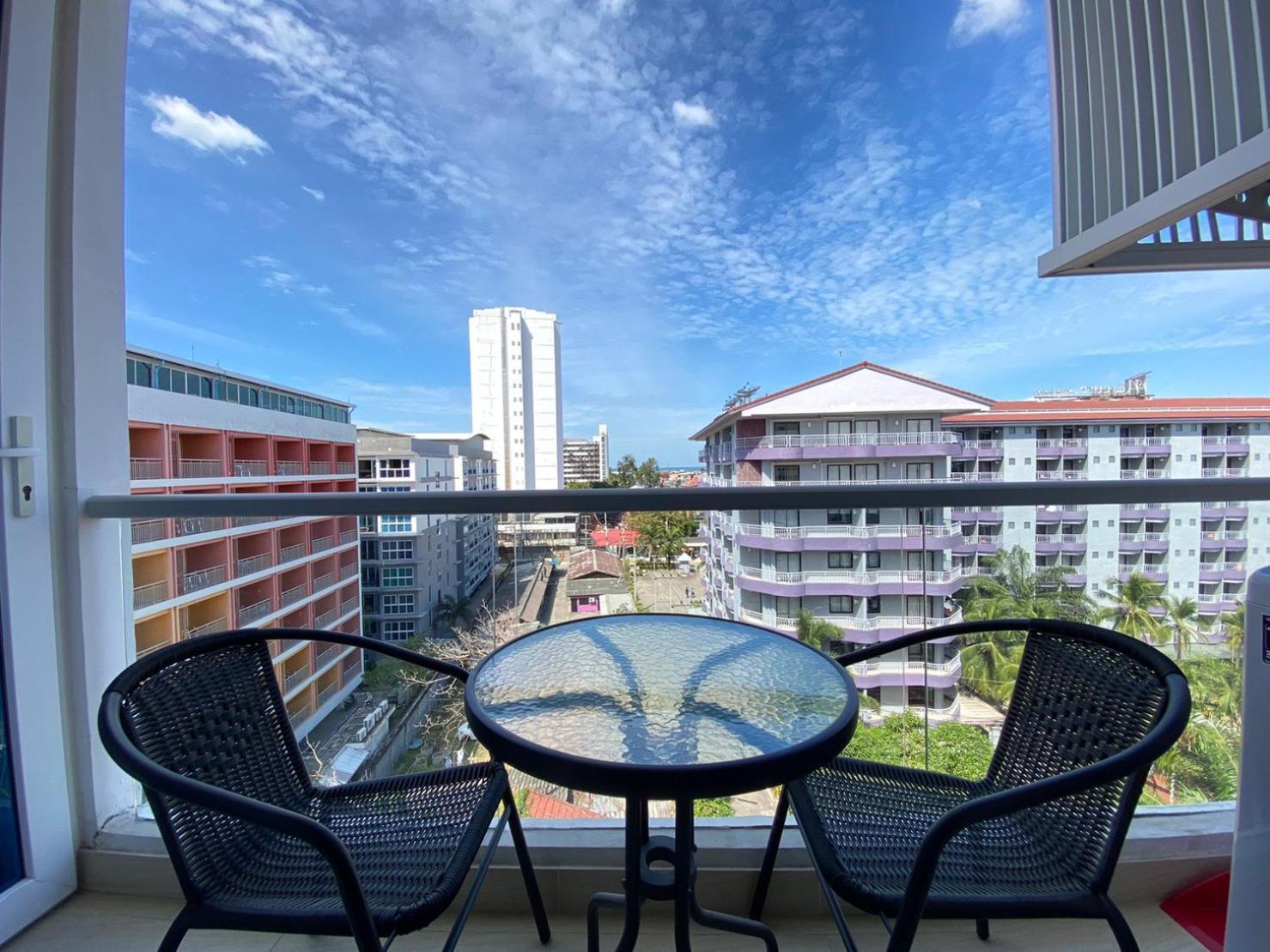 פאטאיה Grand Avenue Suites X Monthstayz Thailand מראה חיצוני תמונה